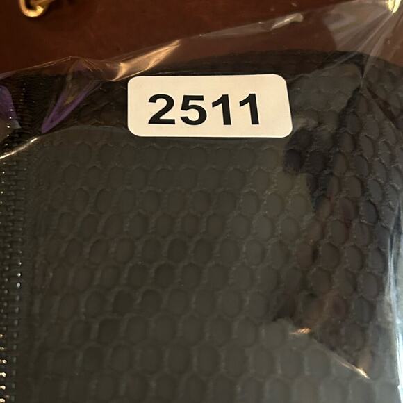 True Religion Jacket Womens XL Black Mesh Color Block Zip Up Jacket NEW - Picture 13 of 13